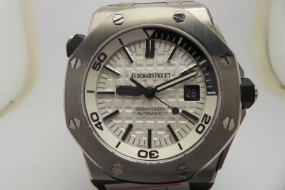 AP0289- watch cover