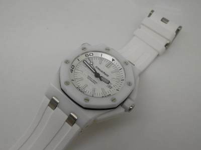 AP0378G- watch cover