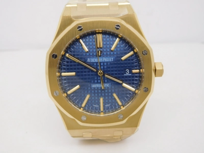 AP0402- watch cover