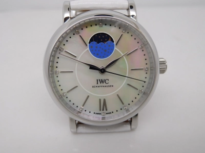IWC0366E- watch cover