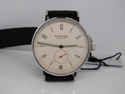 NOM017H- watch cover