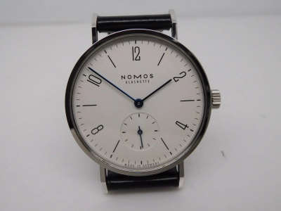 NOM018D- watch cover