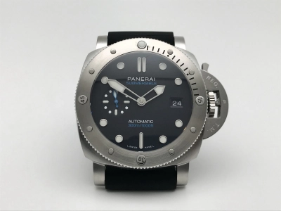 PN1229RU watch cover