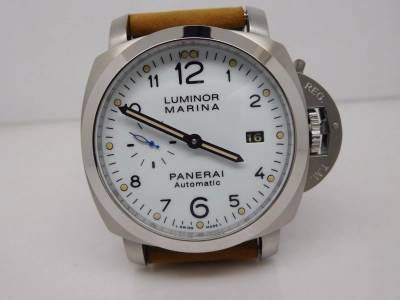 PN1499NLE- watch cover
