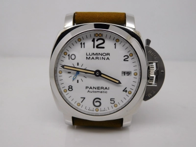 PN1523LE- watch cover