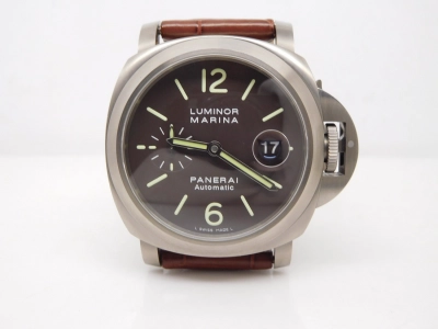 PN240MLE- watch cover
