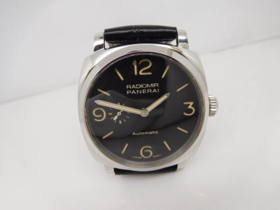 PN572LE- watch cover