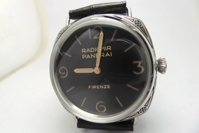 PN604LE- watch cover