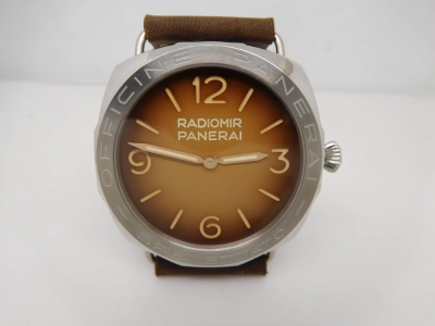 PN687LE watch cover