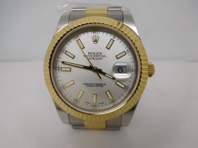 R2DJ0202A- watch cover
