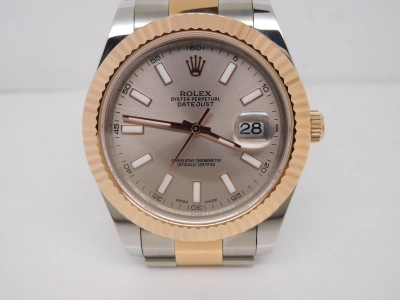 R2DJ0205A- watch cover