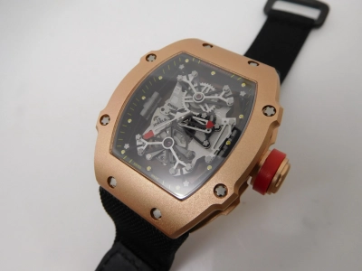 RM095A- watch cover