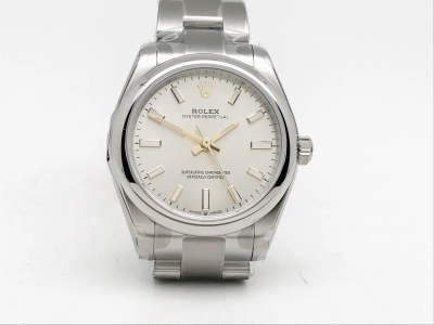 ROYP056I watch cover