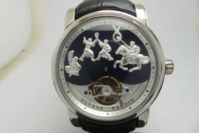 UN040C- watch cover